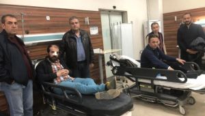 Hasta Yakınlarından Doktor ve Yanındaki Öğretmene Darp