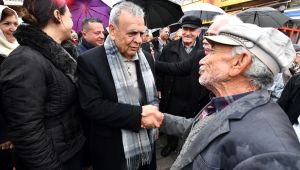 Kocaoğlu, 'Burası İzmir kardeşim!'