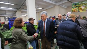 Pazarcı esnafı hükümeti Başkana şikâyet etti