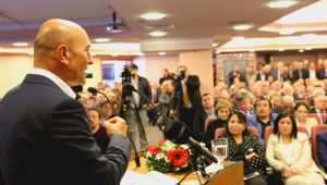 Soyer: “30 İlçemizde Esnaf Masası Kuracağız”