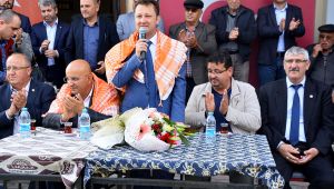 Vekillerden Aksoy'a tam destek