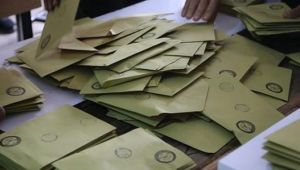 AK Parti İzmir'de de Seçim Sonuçlarına İtiraz Etti