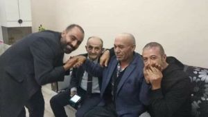 AKP'li saldırgan mutlu: Kılıçdaroğlu'na yumruk attı, serbest kalınca elini öptürdü...