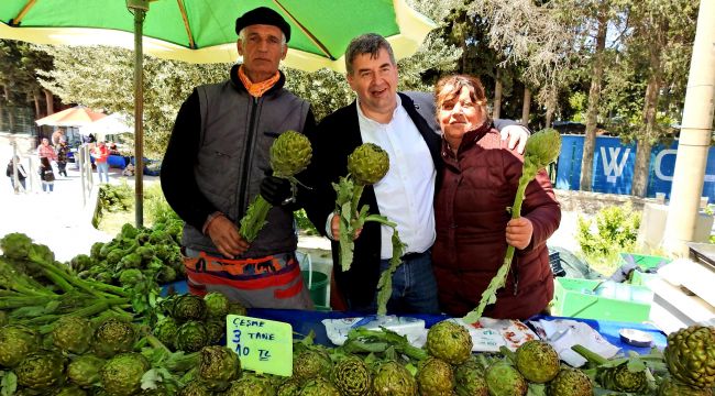 Başkan Oran, "Çarşıda da, pazarda da hep yanınızda olacağım"