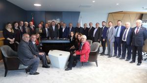 Şifreli kapılar gitti halk akın etti!