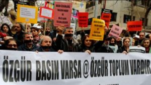 3 Mayıs Dünya Basın Özgürlüğü Günü: "Türkiye her yıl daha kötüye gidiyor"