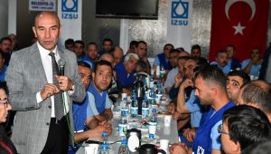 Başkan Soyer: "Türkiye'nin geleceği sizlerin elinde"
