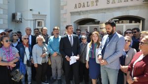 Foçalılar yangınlara isyan etti