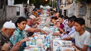 İzmir Büyükşehir Belediyesi'nden Ramazan dayanışması
