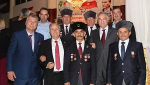 Buca Rumeli ve Balkan Göçmenleri Baharı Karşıladı