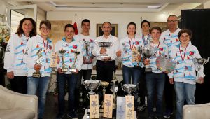 Sporcular başarılarını Başkan Oğuz ile paylaştı