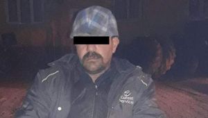 Tire'de iğrenç olay! Taciz ederken yakaladılar