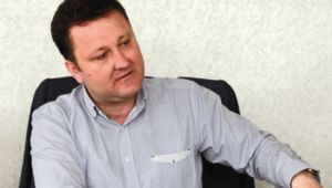 Aksoy Menemen'de Halk Meclisi'ni hayata geçiriyor