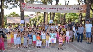 Aksoy, “Nazım Hikmet, vatan haini değil Türkiye’nin değeridir”