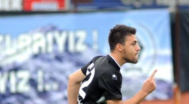 Hüsamettin Yener "Kalıyorum" dedi