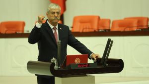 Kani Beko, "Aliağa Belediyesi’nde sosyal cinayet işleniyor!"