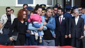 Şehit astsubay Harmankaya'nın cenazesi memleketi İzmir'e gönderildi