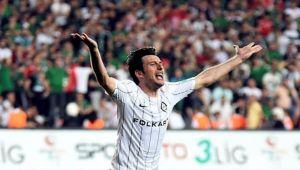 Altay’da Akın’a jübile teklifi