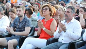 Bayraklı'da Madımak katliamı anıldı