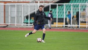 Bucalı Efecan Başakşehir'e transfer oldu