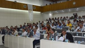 Büyükşehir Meclisi'nde kavgalı oturum... Daha şeffaf meclis için somut adımlar atıldı!