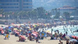 Çeşme'de tatilciler 1 milyonu aşacak
