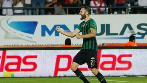 Göztepe'ye şampiyon defans... O iki ismi istiyor!