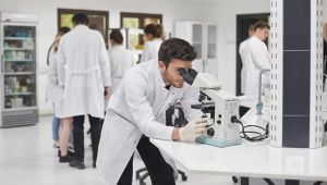 İEÜ Bebek DNA'sında çöp DNA buldu