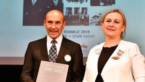 İzmir'de Lozan Antlaşması'nın 96. yılı etkinliklerle kutlandı