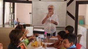 Karaburun'da miniklere büyük imkan
