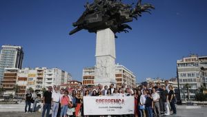 Konak'ta Srebrenitsa Katliamı anıldı