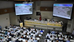 Meclis Buca Metrosu tartışmalarıyla çalkalandı! İmza bekleniyor!