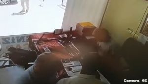 Ofis bastığı iddia edilmişti... Başkan Karakayalı iddialara cevap verdi!