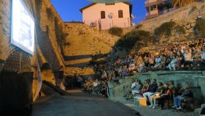 Sabahattin Ali belgeseli Foça da halkın izlenimine sunuldu.