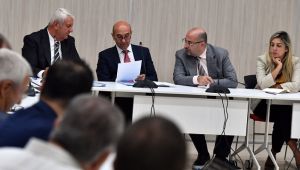 Soyer, esnaf örgütü temsilcileriyle buluştu
