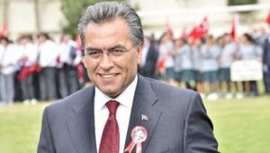 Torbalı Belediyesi'nde kıyak atama! O Başkan oğluna 7 bin lira maaş, lüks makam arabası verdi!