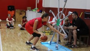 Bayraklı'nın perileri yeni sezon hazırlıklarına başladı