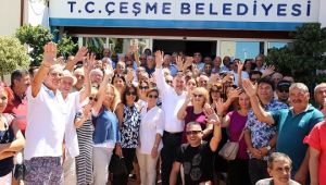 Çeşme'de Başkan Oran'dan anlamlı bayram kutlaması