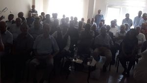CHP'nin o ilçe başkanlığına silahlı saldırı... Milletvekili saldırganın silahını elinden aldı!