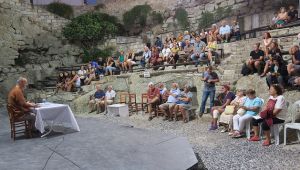 Foça'da Hüsnü Arkan rüzgarı