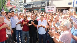 İzmir’de kayyum atamalarına bir tepki de Emek ve Demokrasi Güçleri’nden!