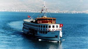 İzmir'in simgelerinden "Nostalji Vapuru" denizlere dönüyor!