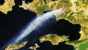 İzmir yangını NASA uyduları tarafından görüntülendi!