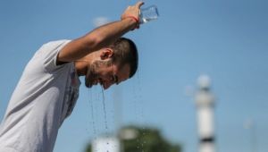 Kavurucu sıcaklar bu hafta da İzmir'i bırakmayacak