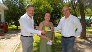 Öykü Arin'den Vekil Polat'a teşekkür