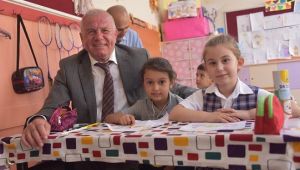 Başkan Karakayalı'dan anlamlı İlköğretim Haftası mesajı