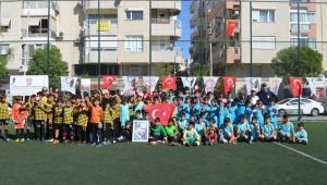Bostanlıspor'dan çocuklara ücretsiz futbol okulları müjdesi!
