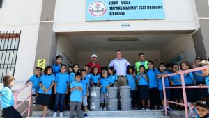 Çiğli Belediyesi'nden okullara bakım