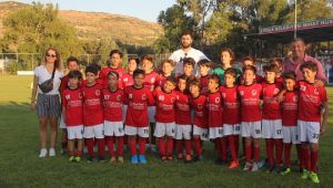 Çocuklar Futbol Turnuvası Foça'da başlıyor!