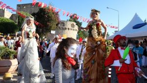 Ege'nin İki Yakası'nı buluşturan festivalde muhteşem gece!